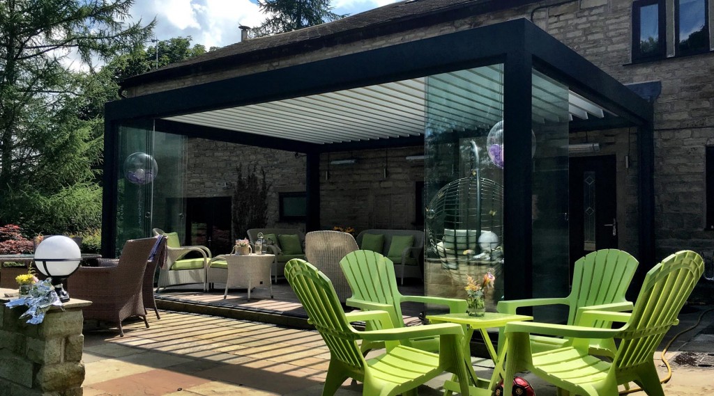 Outdoor external shading systems